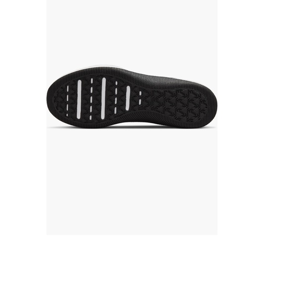 Nike Men's Black and Neon Green Running Shoes - Picture 5 of 16